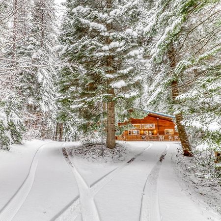 Elk Tracks Lodge Pine Glen ภายนอก รูปภาพ