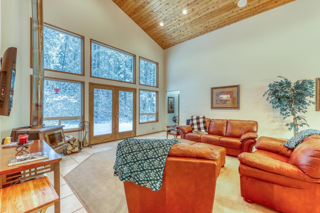 Elk Tracks Lodge Pine Glen ภายนอก รูปภาพ