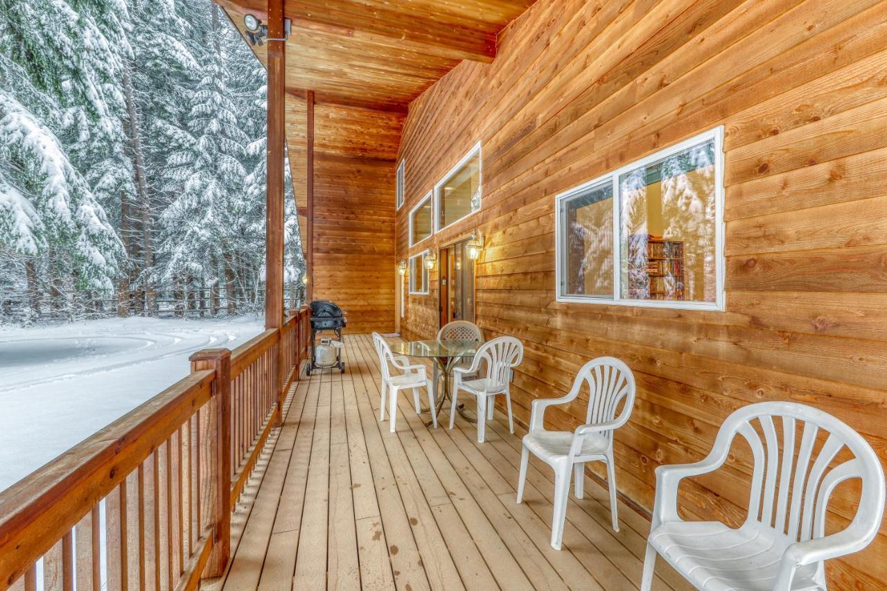 Elk Tracks Lodge Pine Glen ภายนอก รูปภาพ